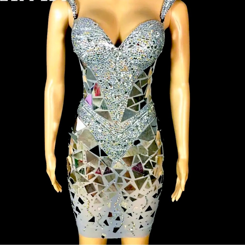 Silver Sequins Rhinestone Party Dress. Mirror reflective dress. Size L/XL.